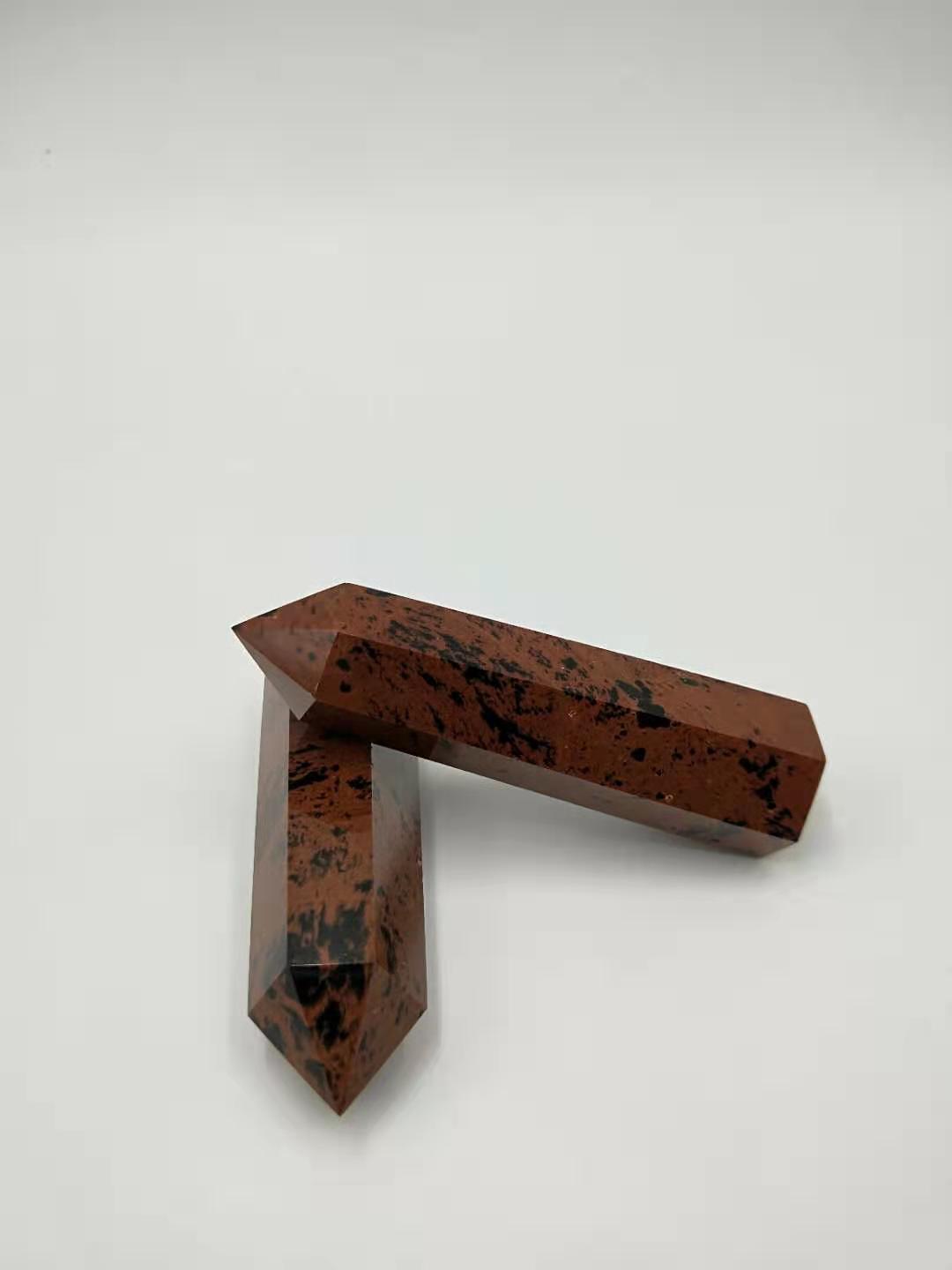 厂家直销原石打磨 红曜石六棱水晶柱摆件装饰挂件景石