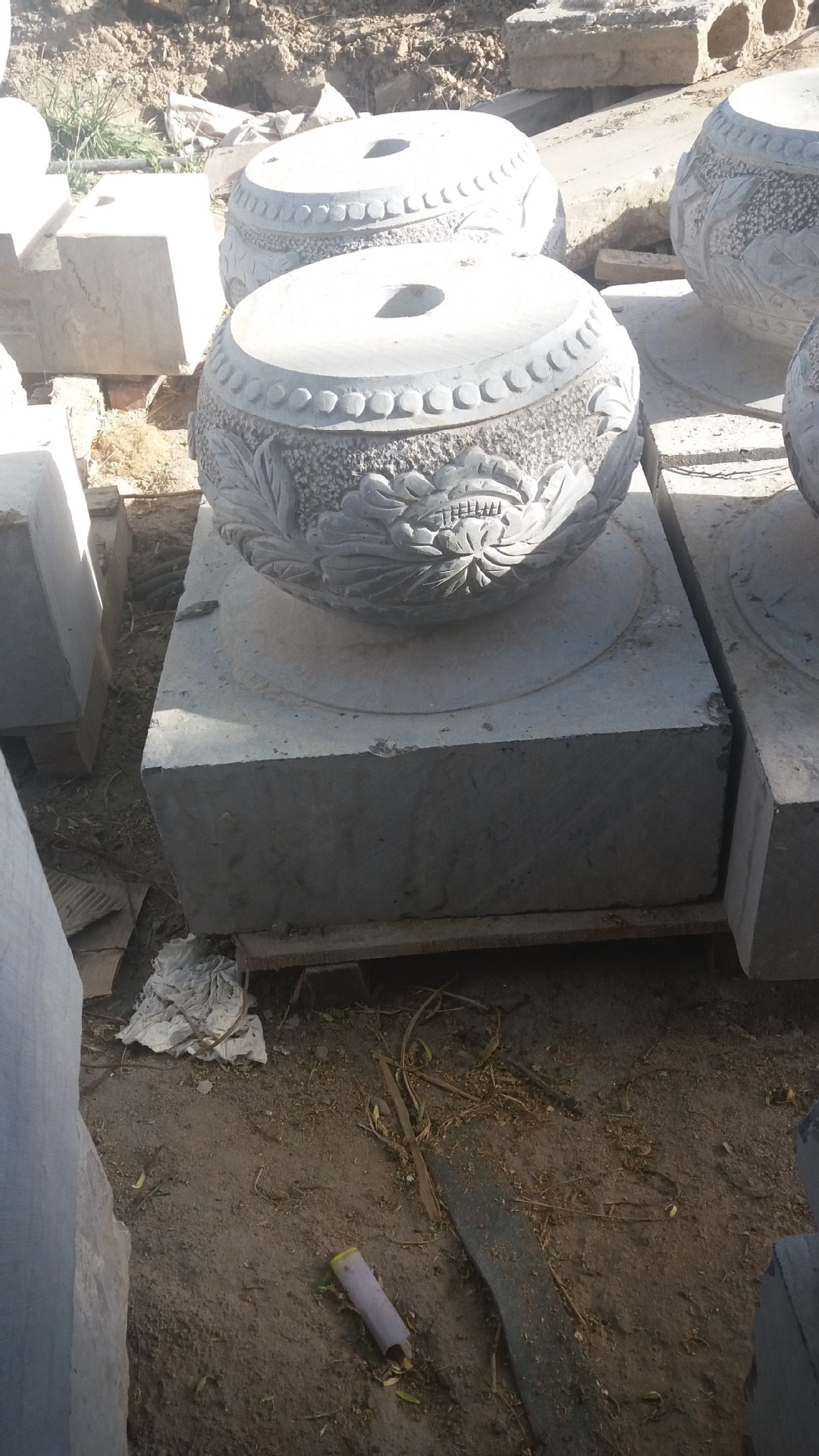 厂家直销实心柱墩空心柱墩柱础石仿古石鼓门鼓石门墩石门枕石