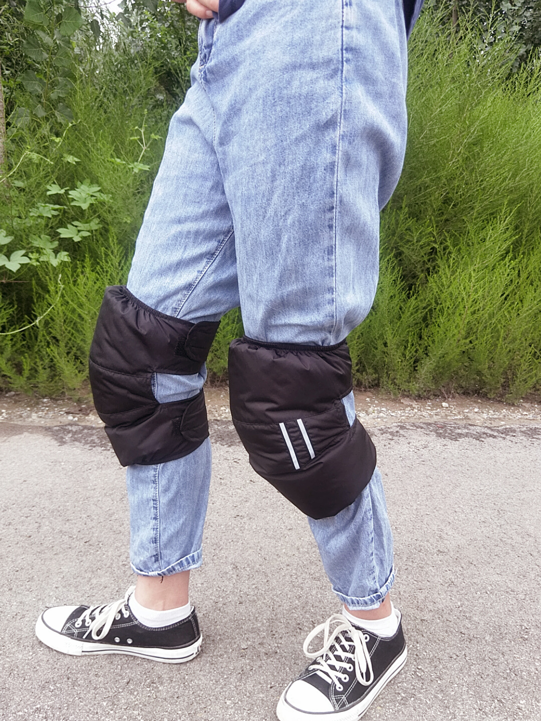 冬季保暖护膝运动男女通用骑行护膝摩托车电动车防风防寒羽绒护膝