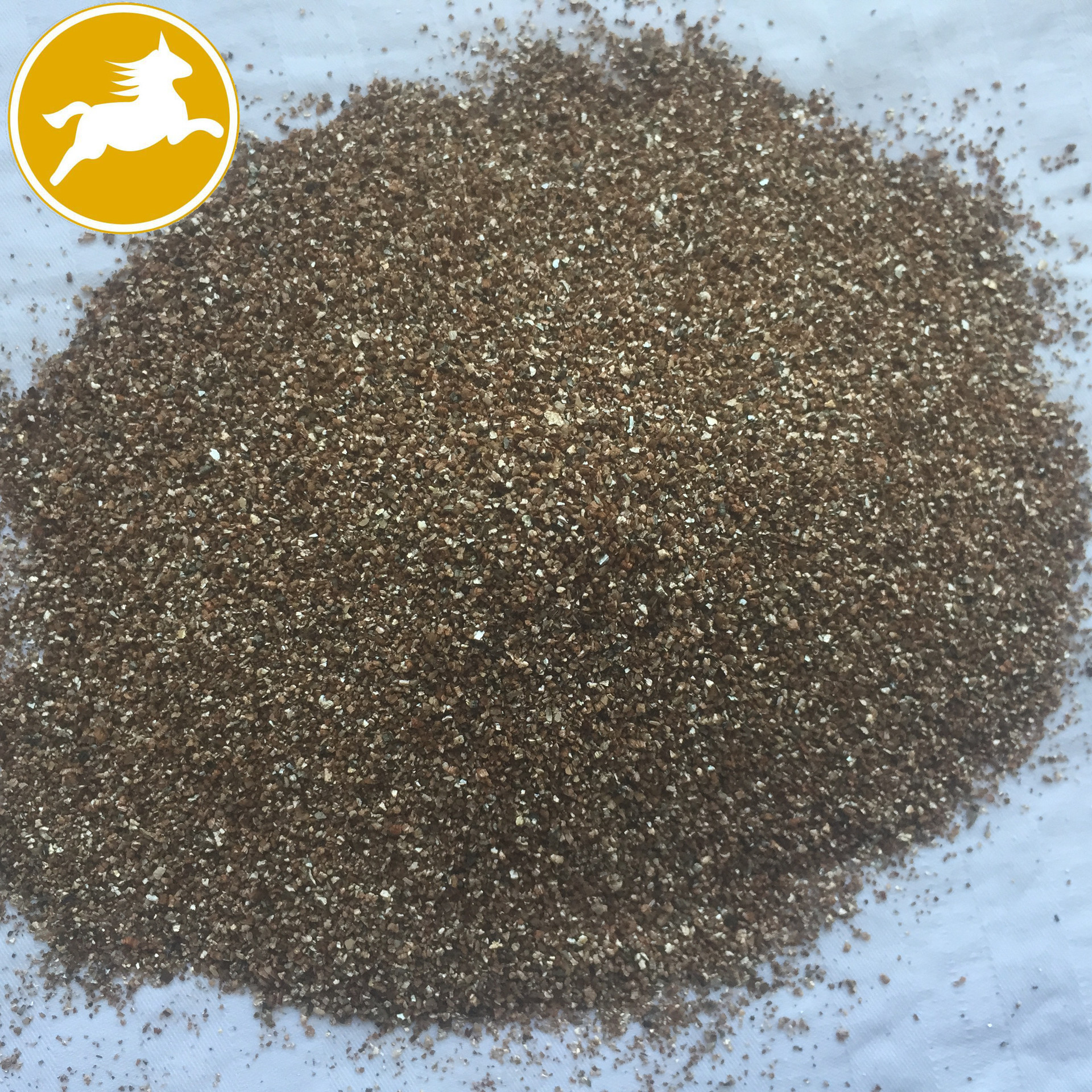 厂家供应 蛭石 膨胀蛭石 20-40目蛭石粉蛭石多少钱一斤