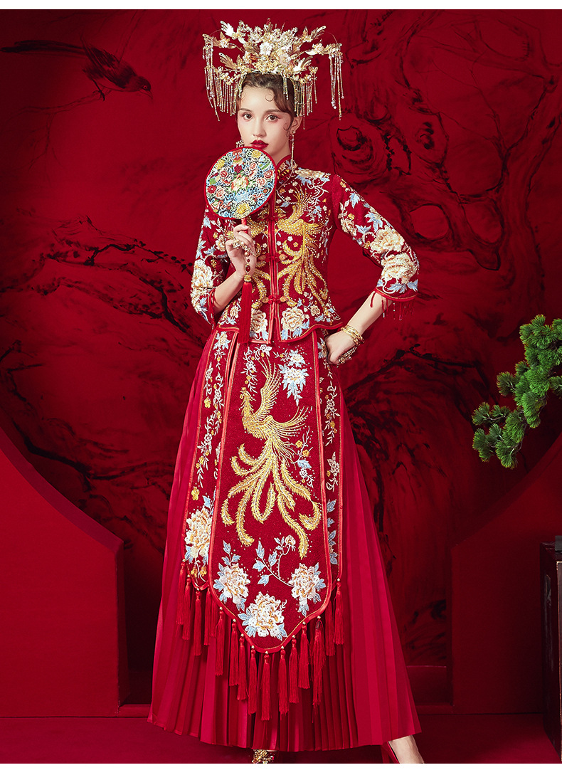 秀禾服新娘2020新款中式婚纱结婚礼服冬显瘦秀和服龙凤褂流苏秀禾