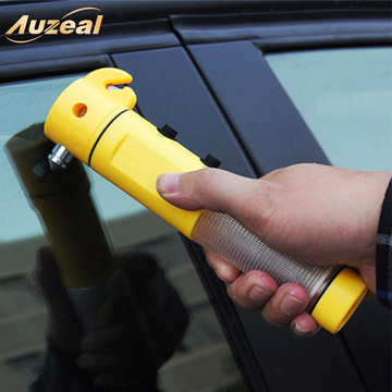 汽车四合一安全锤车载户外应急破窗器割刀车用多功能手电筒逃生锤