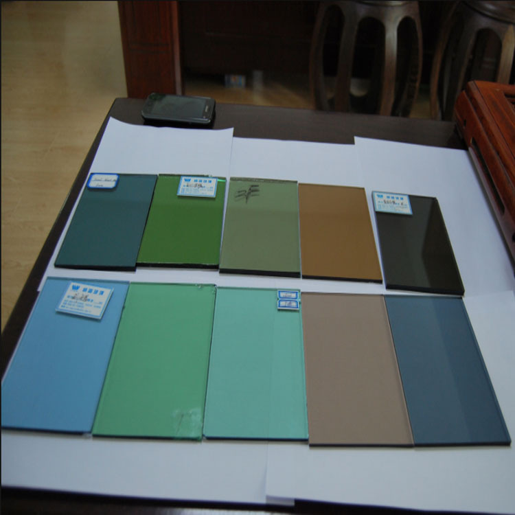 厂家直销镀膜玻璃 宝石蓝镀膜 海洋蓝在线镀膜玻璃 建筑加工定制