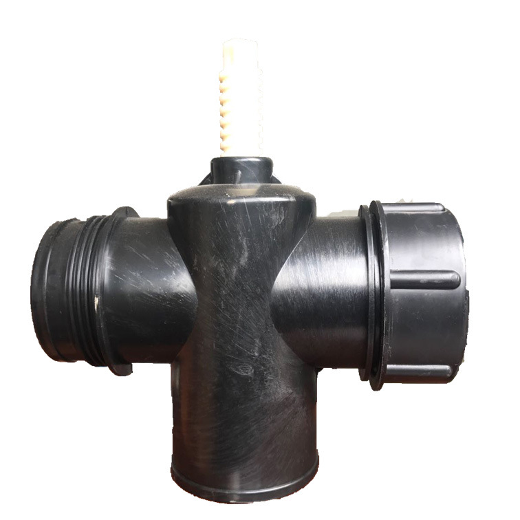 主要生产各种pe出水口pe给水栓玻璃钢出水口给水栓出水口