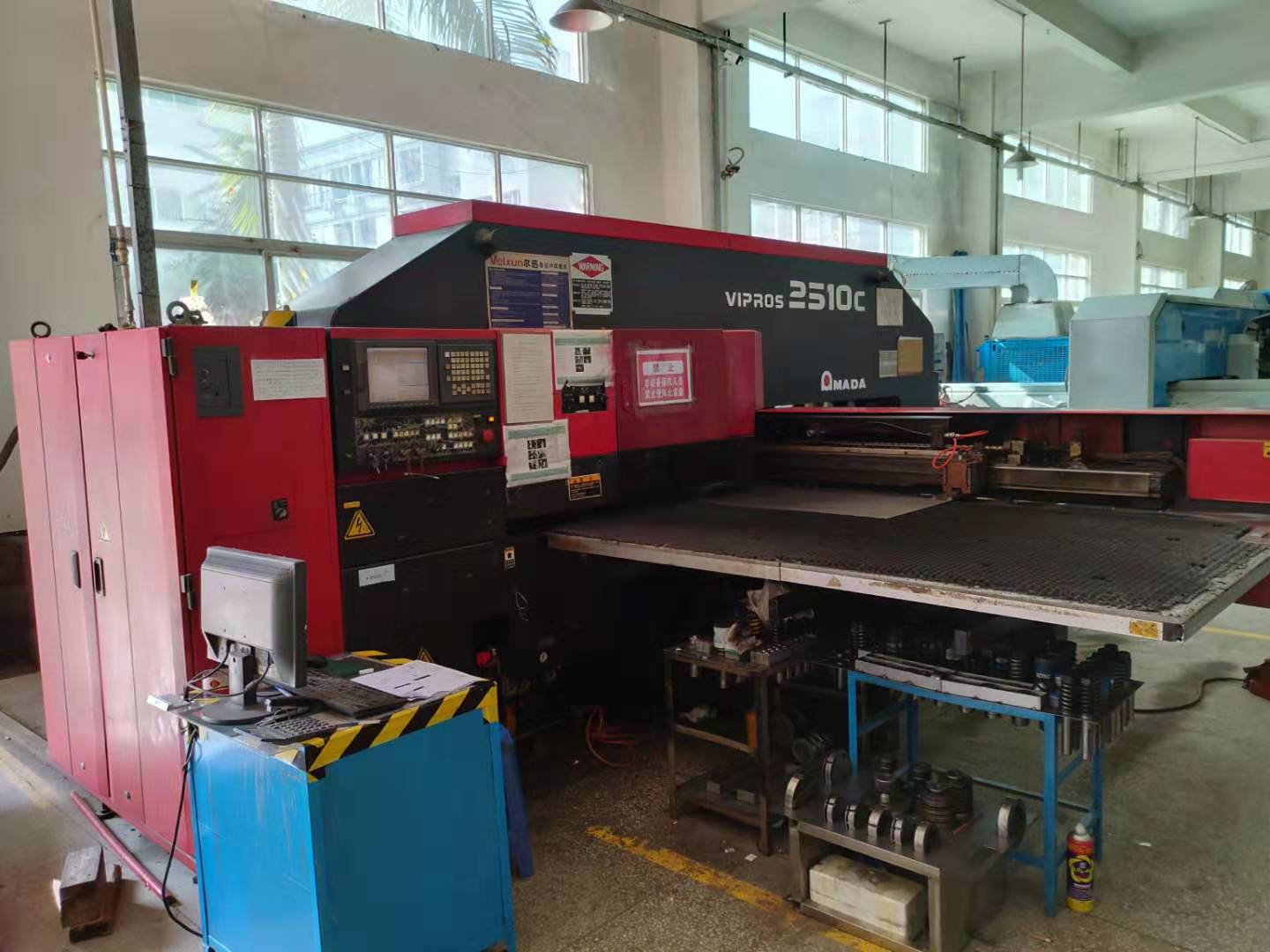 出售阿玛达2510c数冲机器