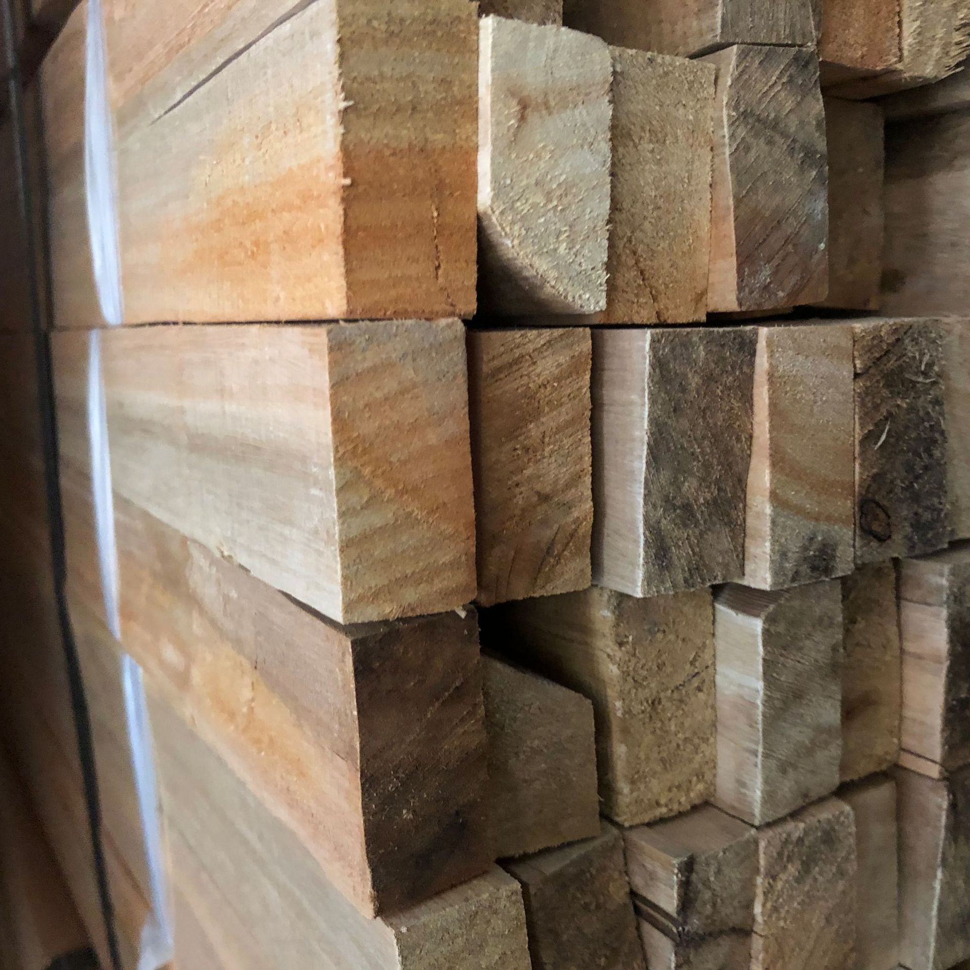 厂家批发桉木方沙发方包装方柳桉木家具材桉木实木包装箱木条