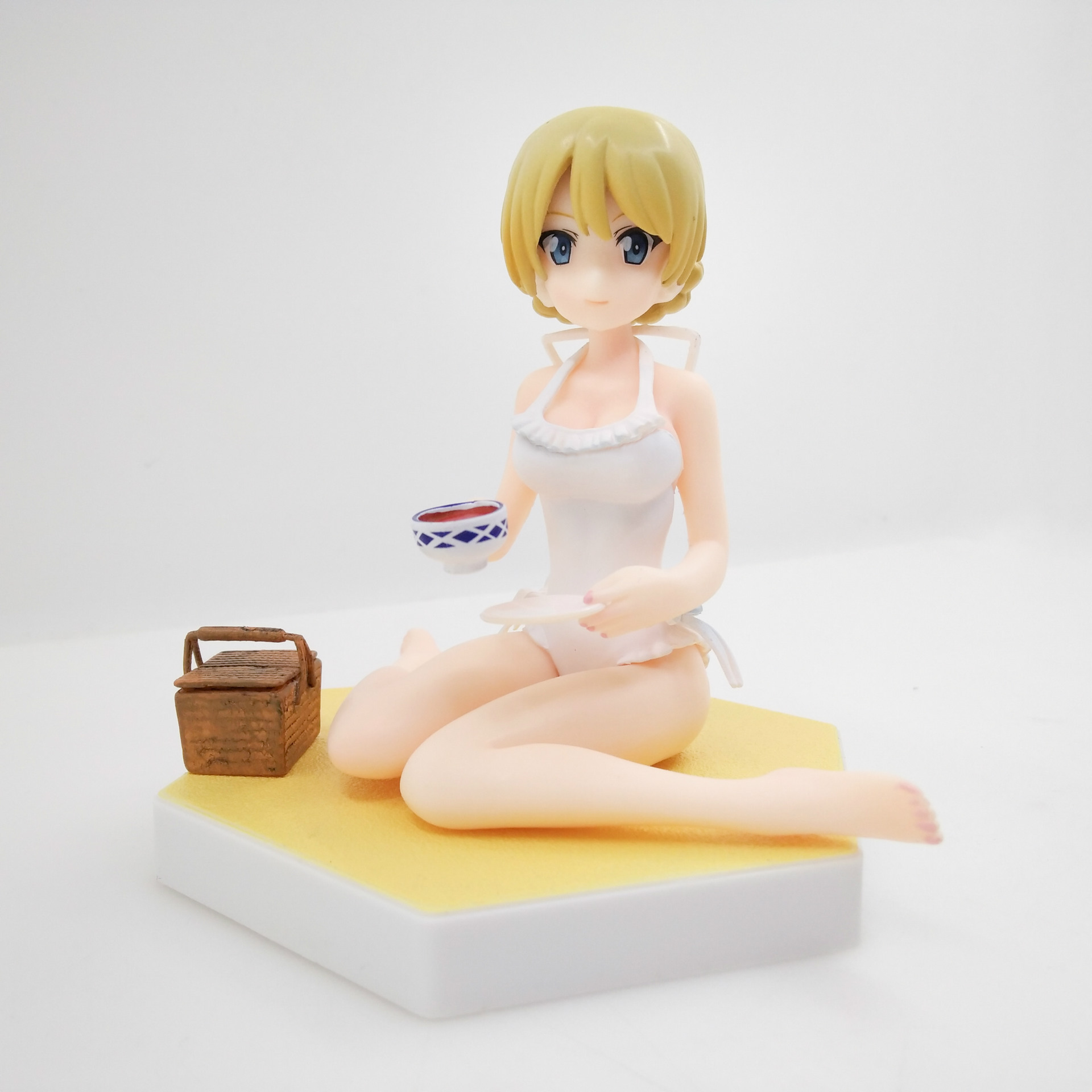 芸祥社 wave 少女与战车 泳装 大吉岭 手办 坐姿 动漫手办 224