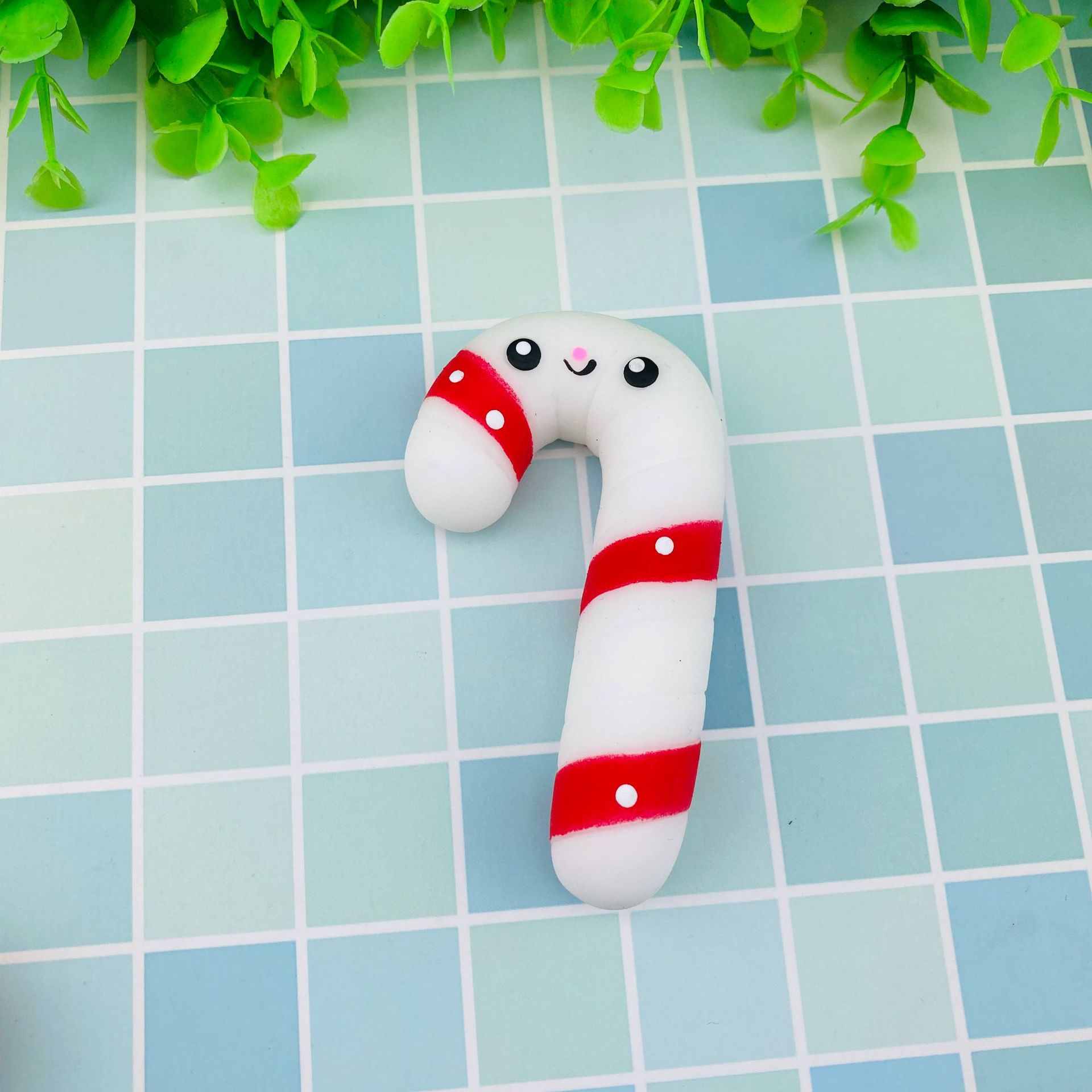 跨境热卖tpr圣诞捏捏乐团子 儿童减压发泄软胶玩具 萌团子捏捏乐