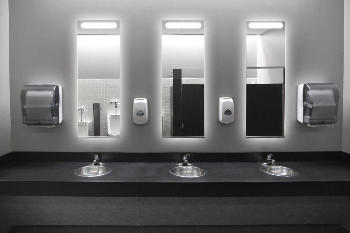 led智能卫浴镜 防雾镜 专业镜子厂家一件起批 可按图加工生产