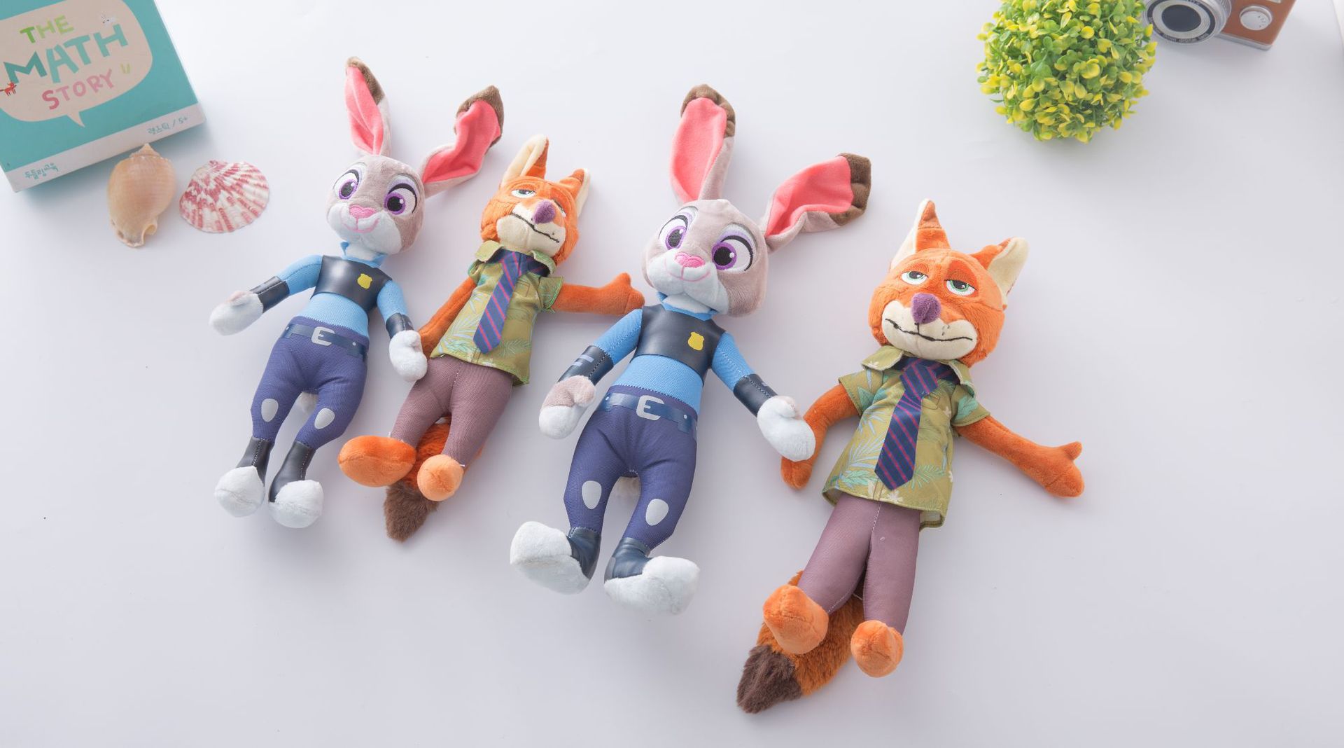 现货新品zootopia疯狂动物城毛绒公仔批发 朱迪兔judy毛绒玩具