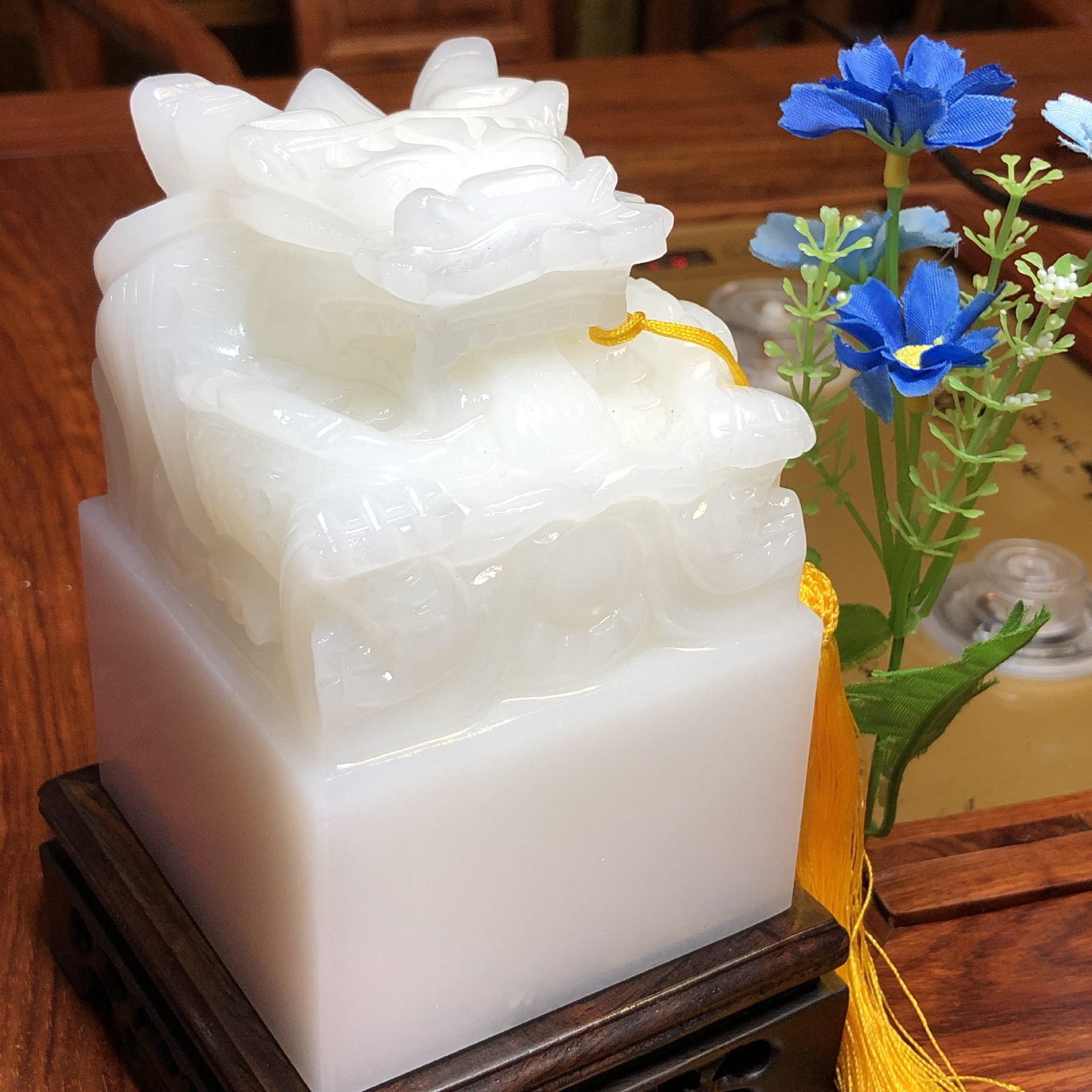 阿富汗白玉盘龙印章白玉石九龙玉玺办公摆件商务礼品公司刻字