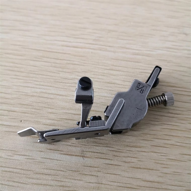 700四线747五线橡筋宽压脚 包缝机压脚 拷边机可调橡筋松紧带压脚