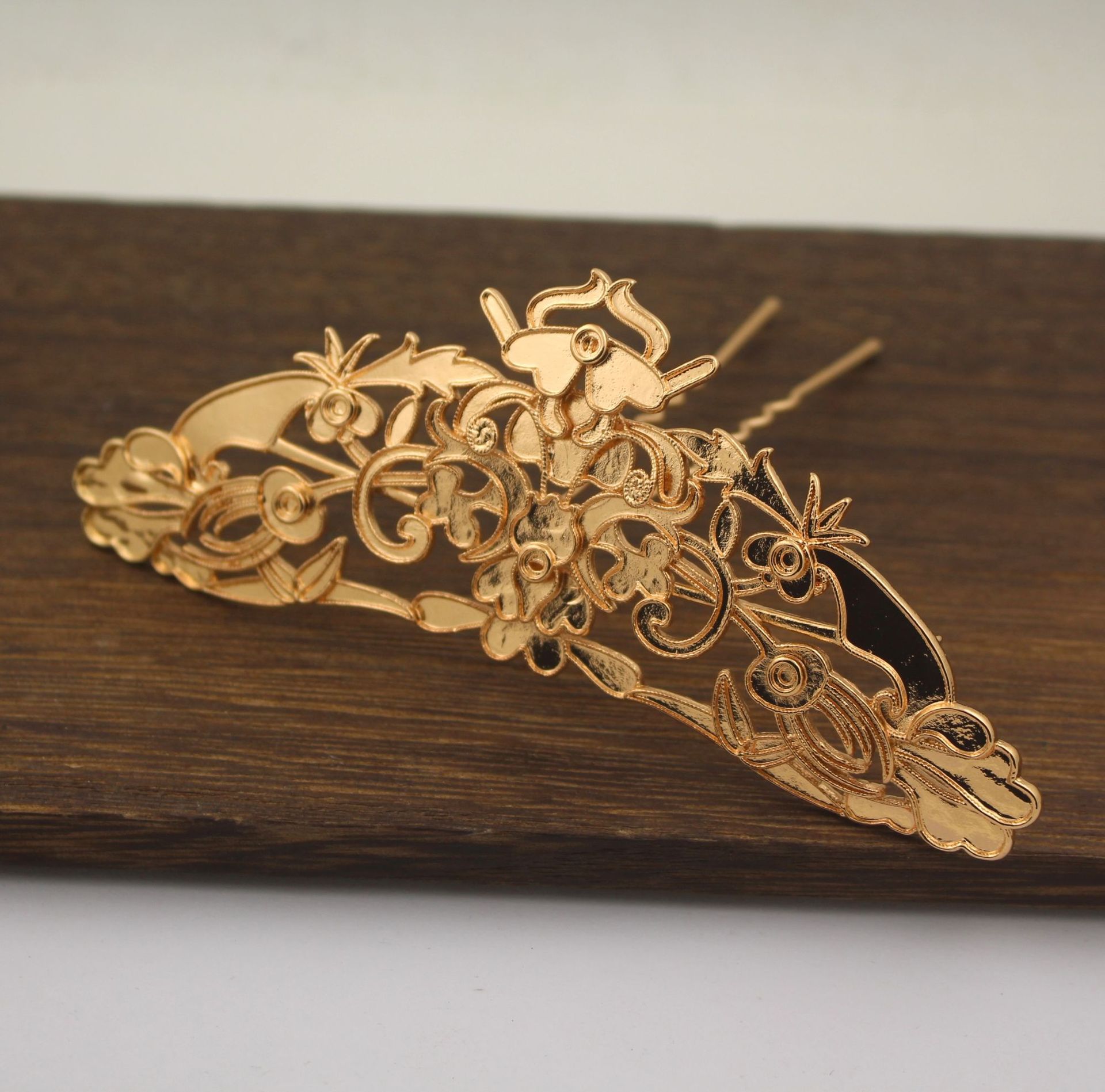 花纹材料凤冠发簪