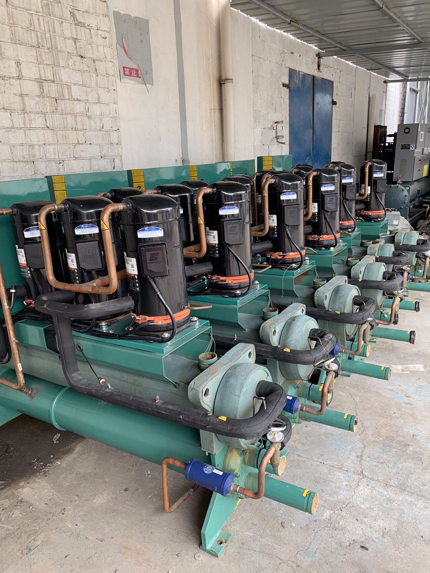 约克风冷模块(小水机)13匹制冷量32kw制热量33kw二手中央空调好