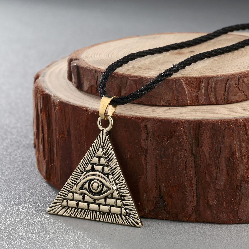 古埃及金字塔独特设计邪魅眼睛吊坠斯拉夫项链男士