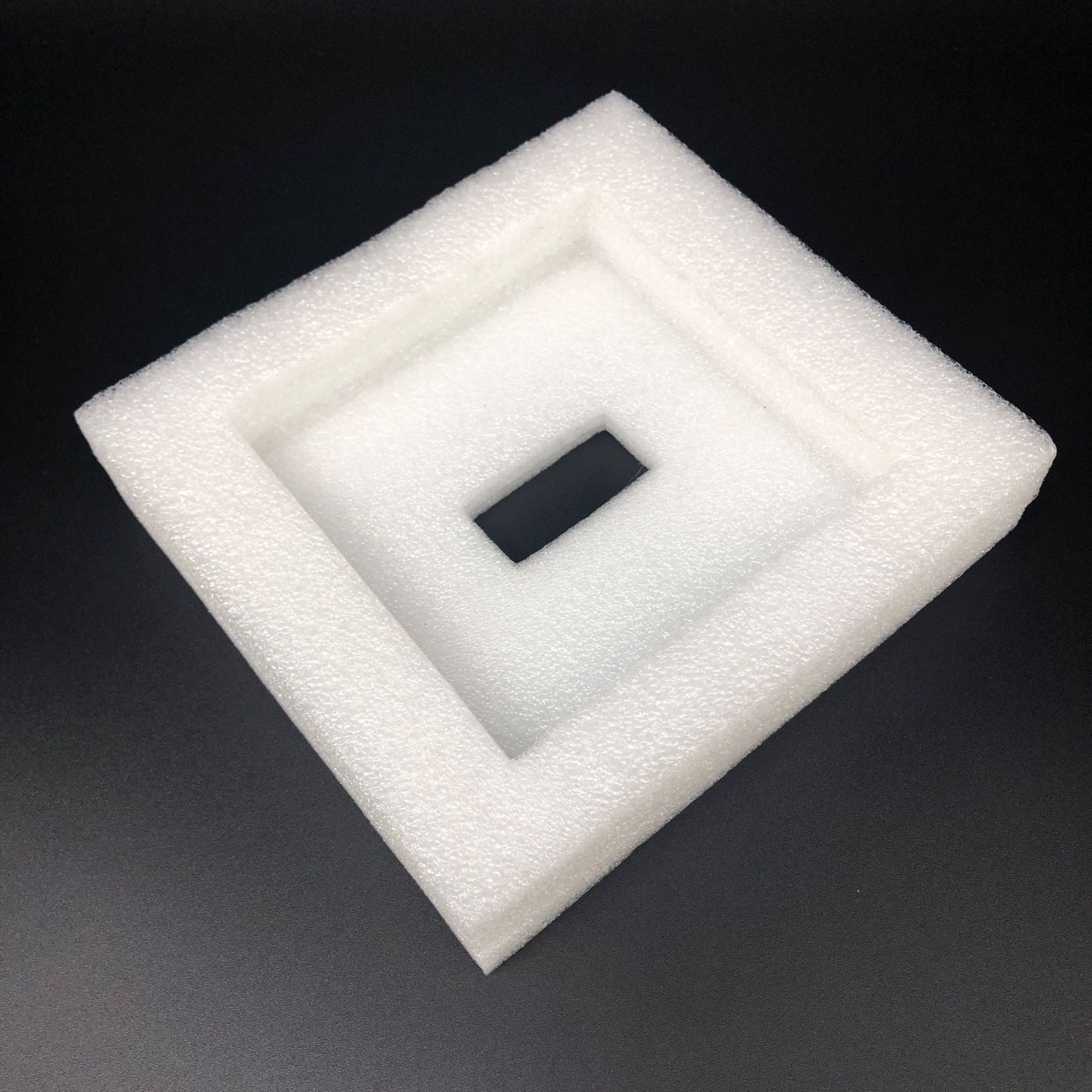 厂家直销epe珍珠棉异型材 l型护角 v型护角 石岩防静电珍珠棉卷