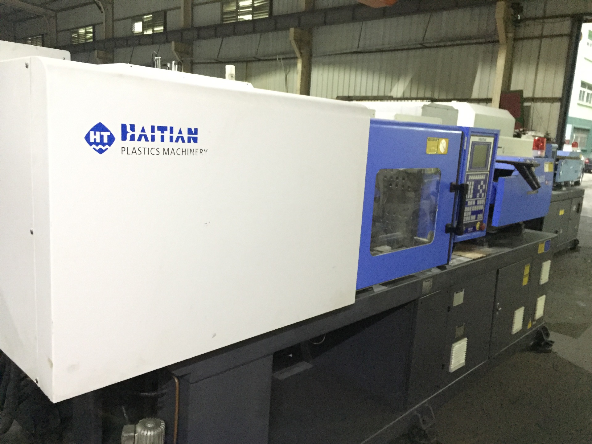 公司转让10台2013年出厂海天60t伺服注塑机原装海天塑料机48克