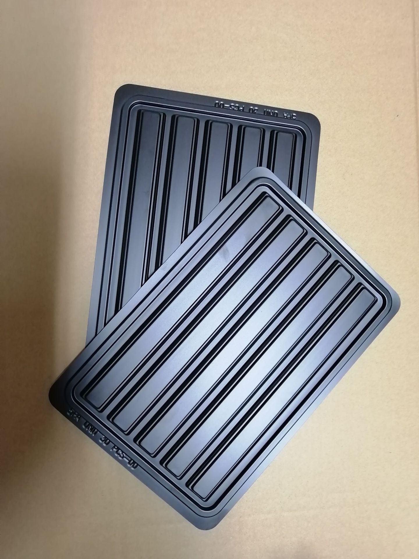 厂家直销防静电吸塑盒,吸塑制品,吸塑包装托盘,吸塑扣