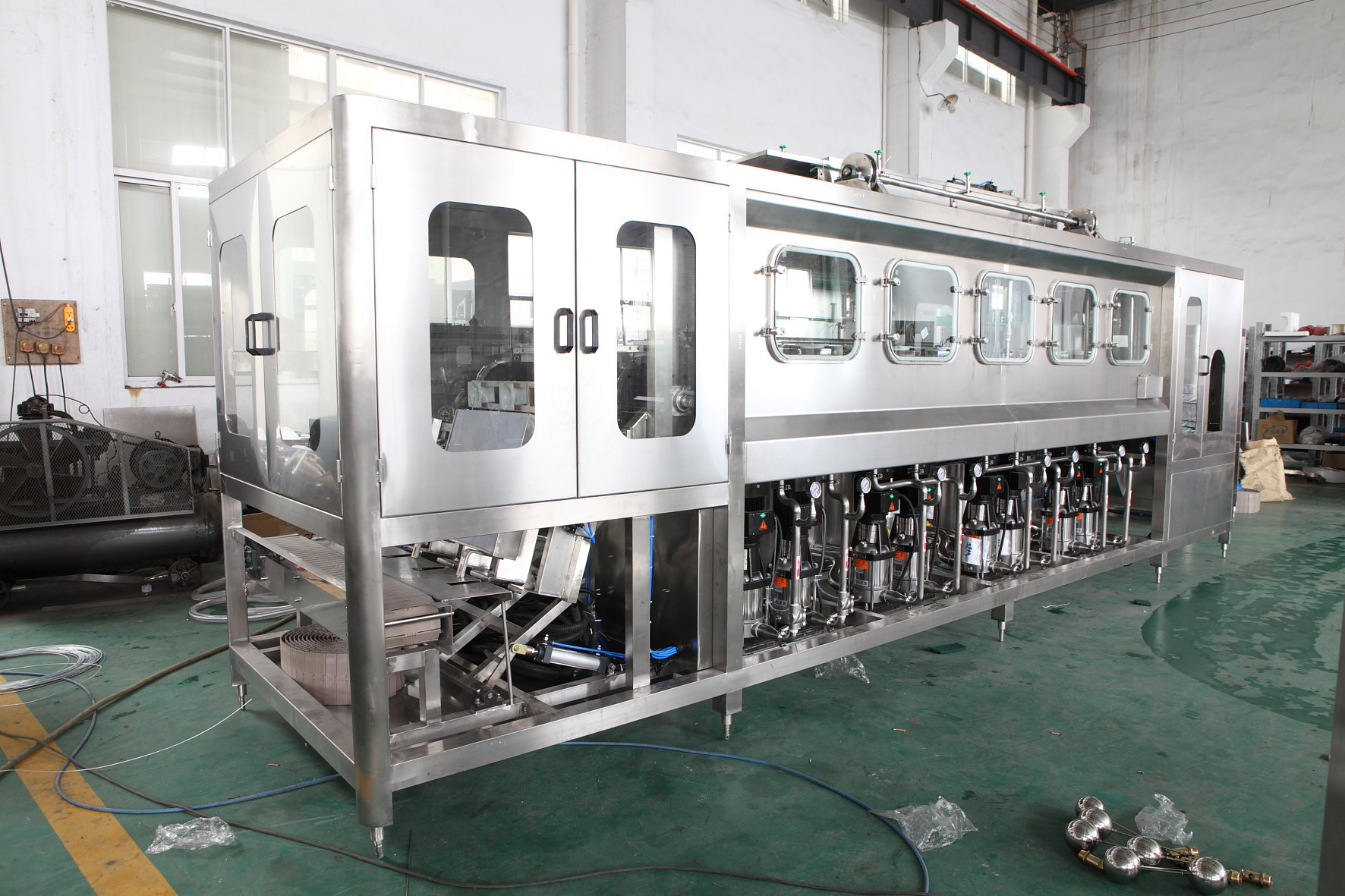 5加仑矿泉水灌装机 18.9l桶装水生产线 桶装水灌装设备
