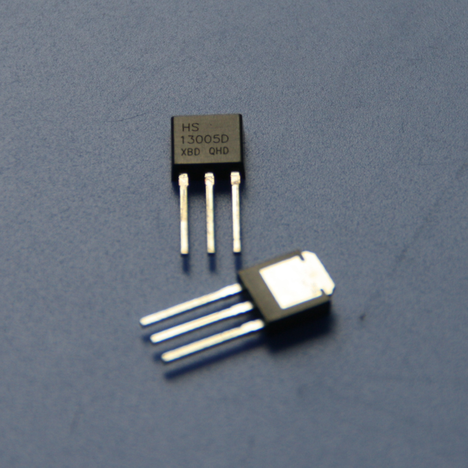 hs13005d to-251 mos管大电流 电子元器件三极管 稳压管ic-阿里巴巴