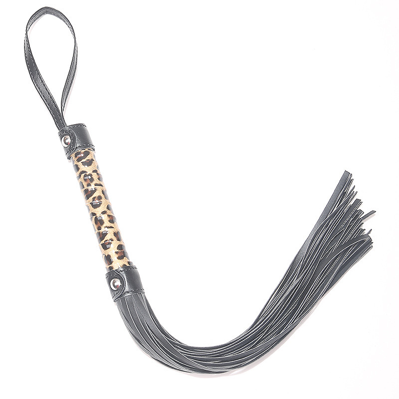 豹纹皮鞭 成人情趣用品 批发另类调情长鞭子玩具 性用品批发代发