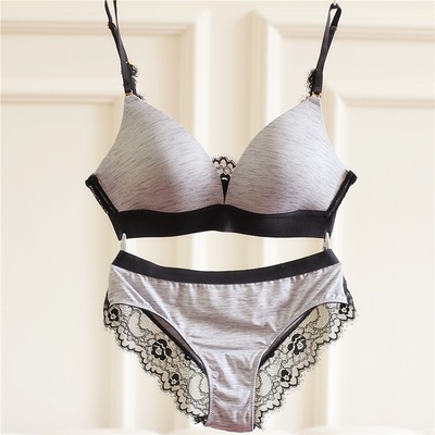洋气女士文胸性感蕾丝薄棉无钢圈无束缚少女舒适简约内衣套装运动