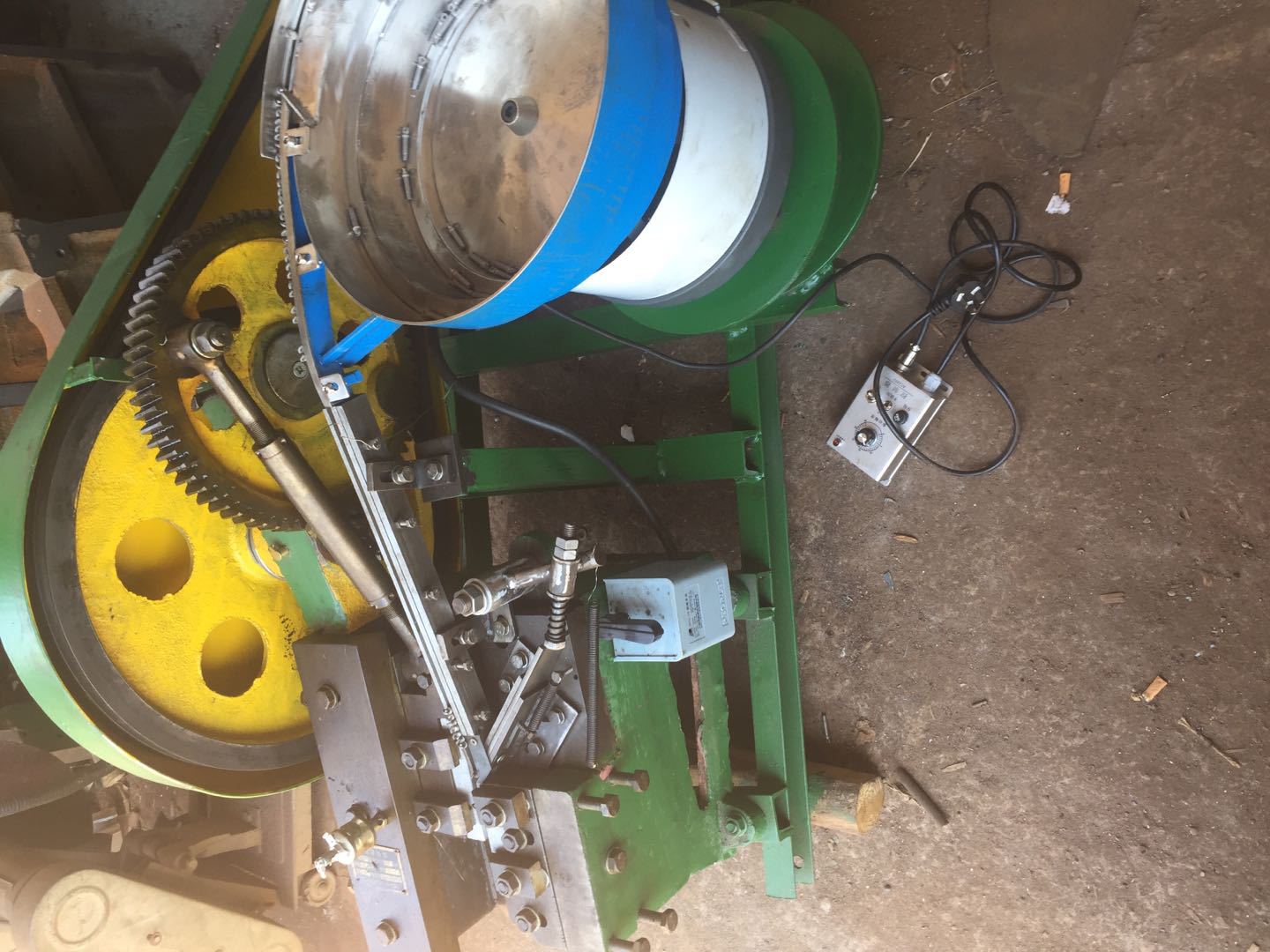 搓丝机双头全自动