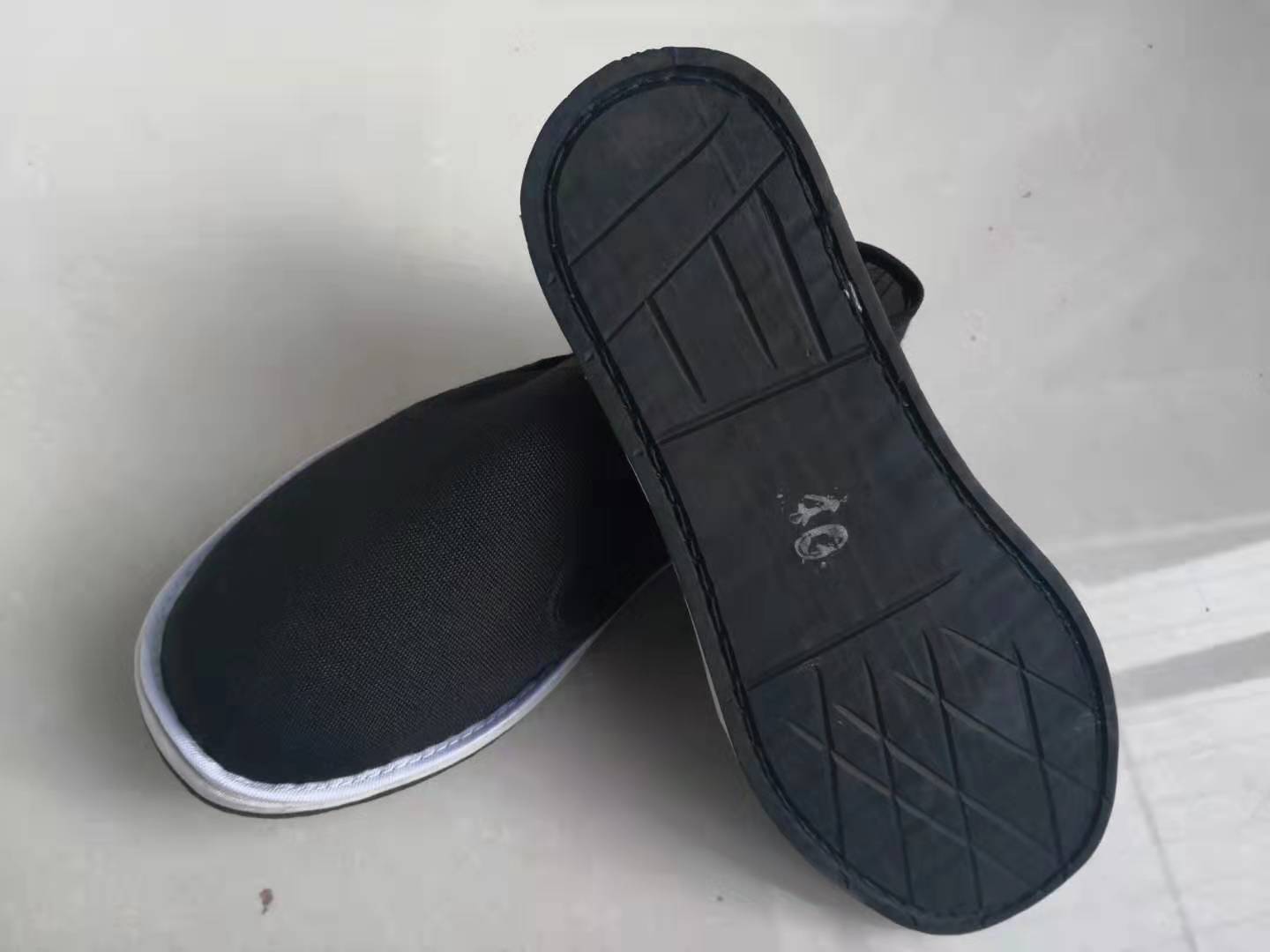 厂家批发轮胎底布鞋 千层底低价劳保工作黑布鞋 老北京布鞋