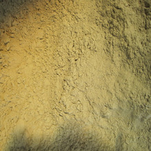 供应黄色钙基膨润土 钻井铸造泥浆用膨润土工业级钠基膨润土