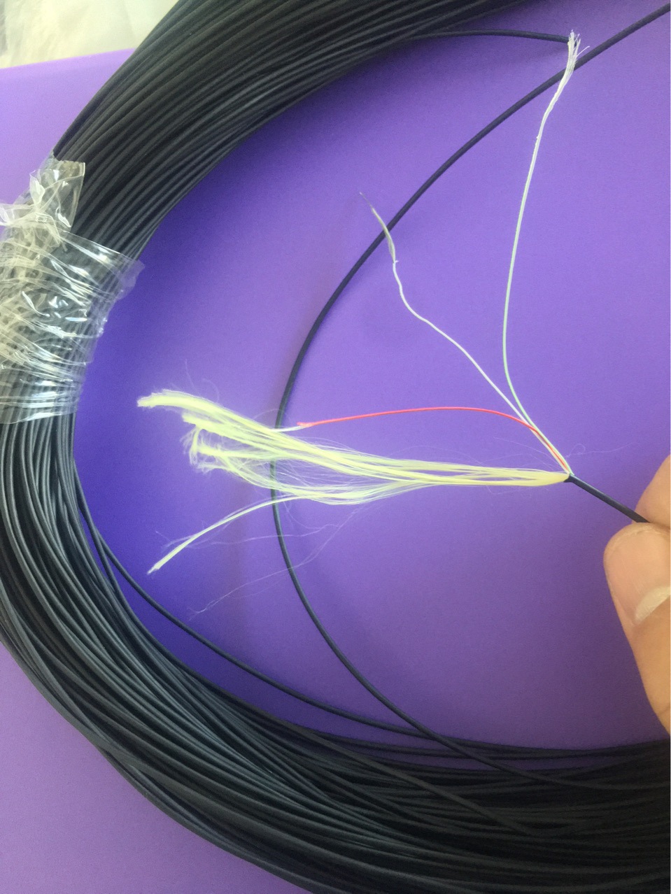 可视钓鱼线1.3mm三芯耐磨耐海水腐蚀可视锚鱼线包芯黑皮线水下线