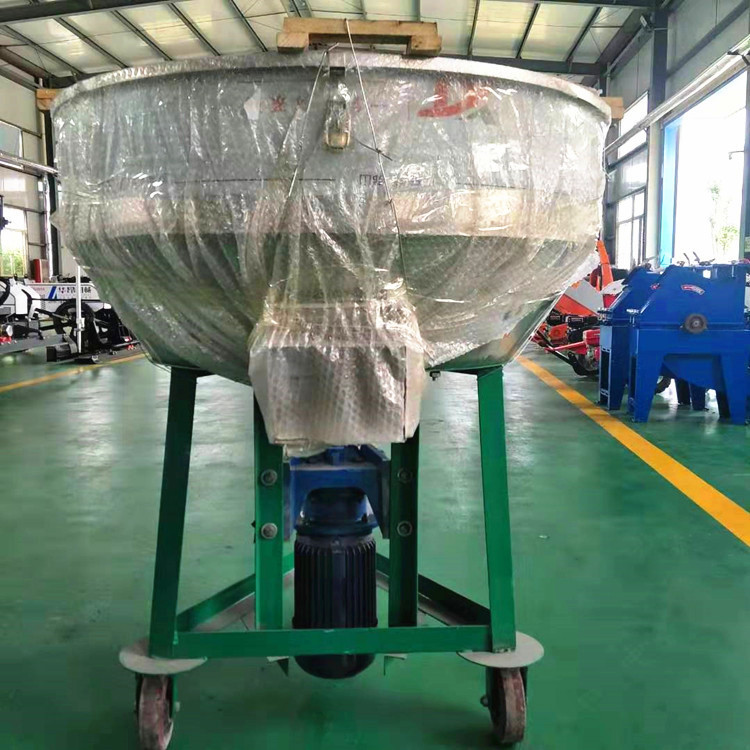 移动式牧草粉玉米颗粒混合设备 养鸡粉碎搅拌一体机 螺旋拌料机