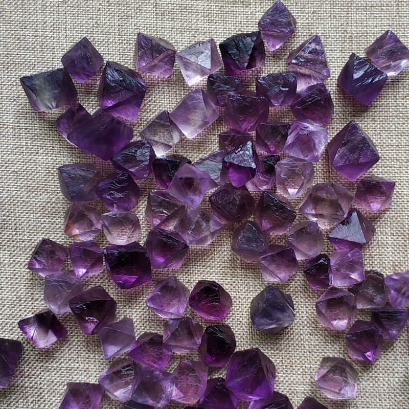 天然八面萤石棱形紫萤石绿萤石摆件饰品原矿裸石鱼缸造景装饰花盆