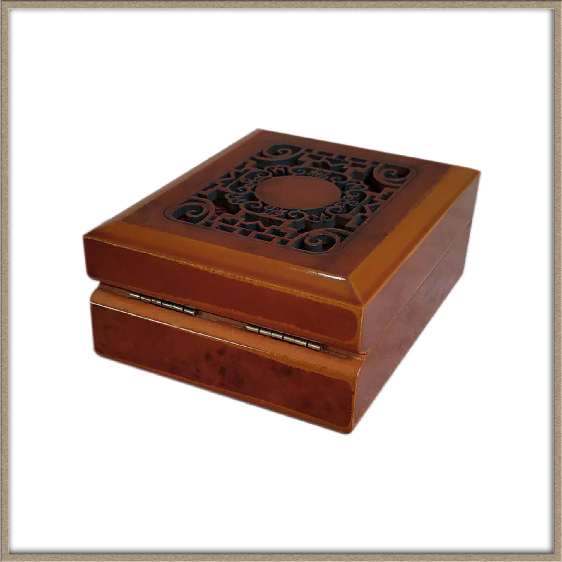 工厂直营 镂空首饰盒,喷漆木盒,吊坠挂件包装,可按需定制.