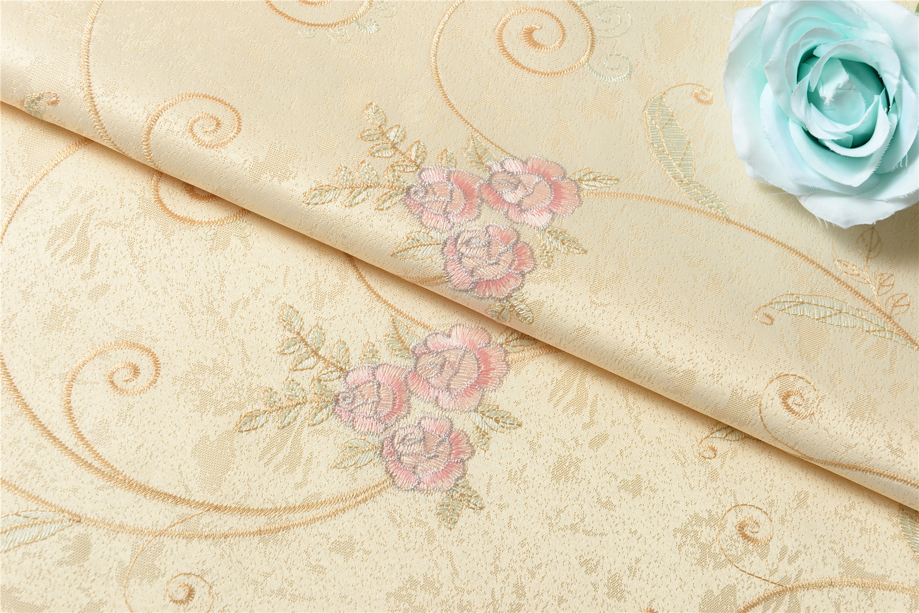 昕璧辉田园刺绣墙布防水无缝壁布温馨绣花客厅卧室背景墙 天地绣