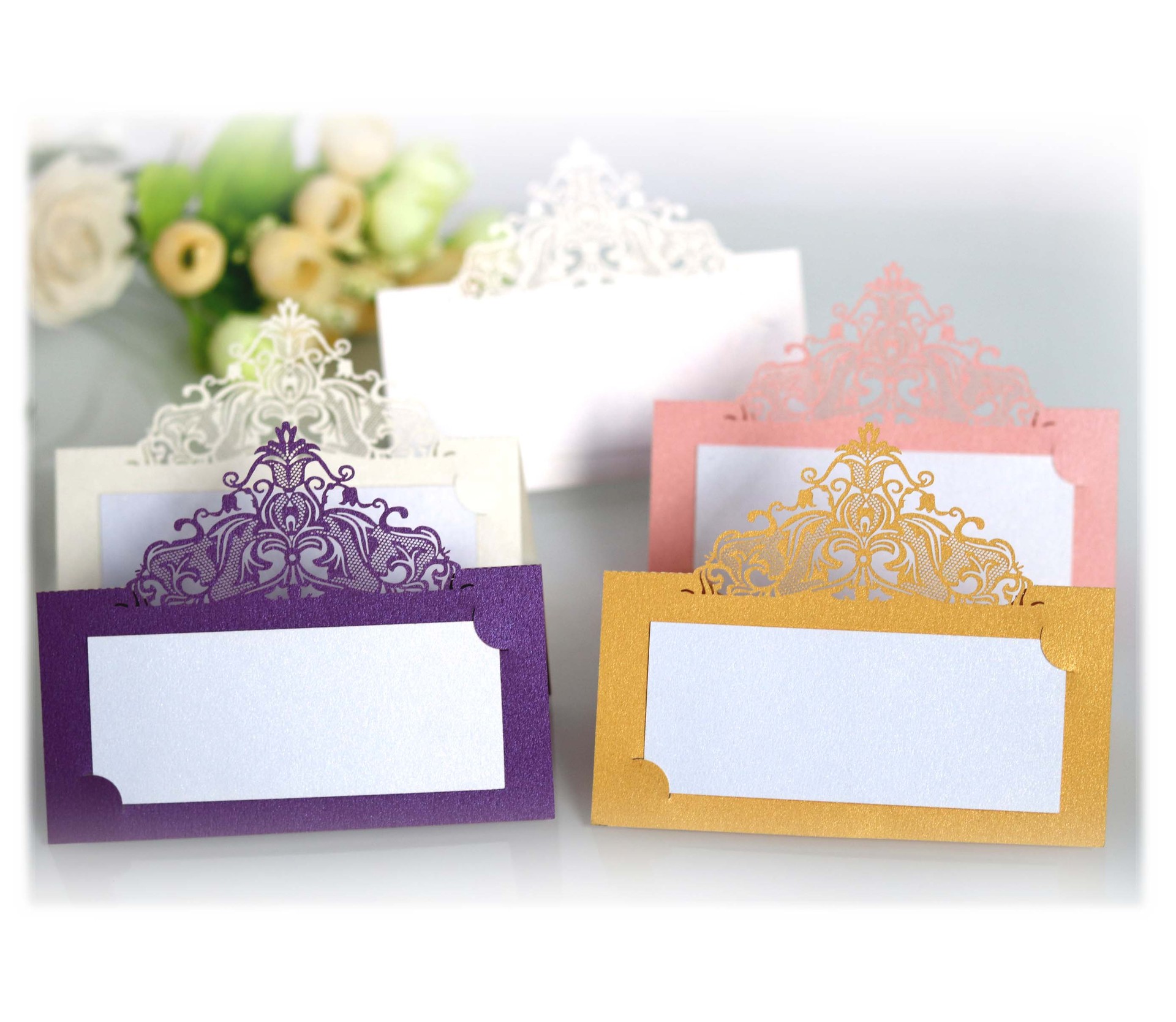 亚马逊厂家直销激光镂空婚礼席位卡 节日桌卡座次卡蕾丝座位卡