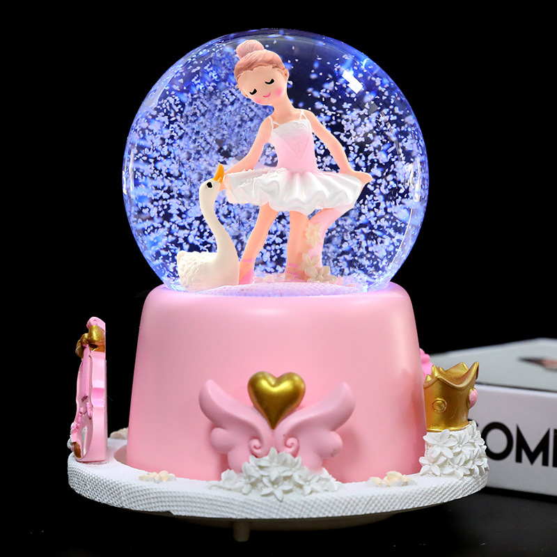 芭蕾舞女孩少女心音乐盒水晶球八音飘雪创意儿童学生生日礼品批发