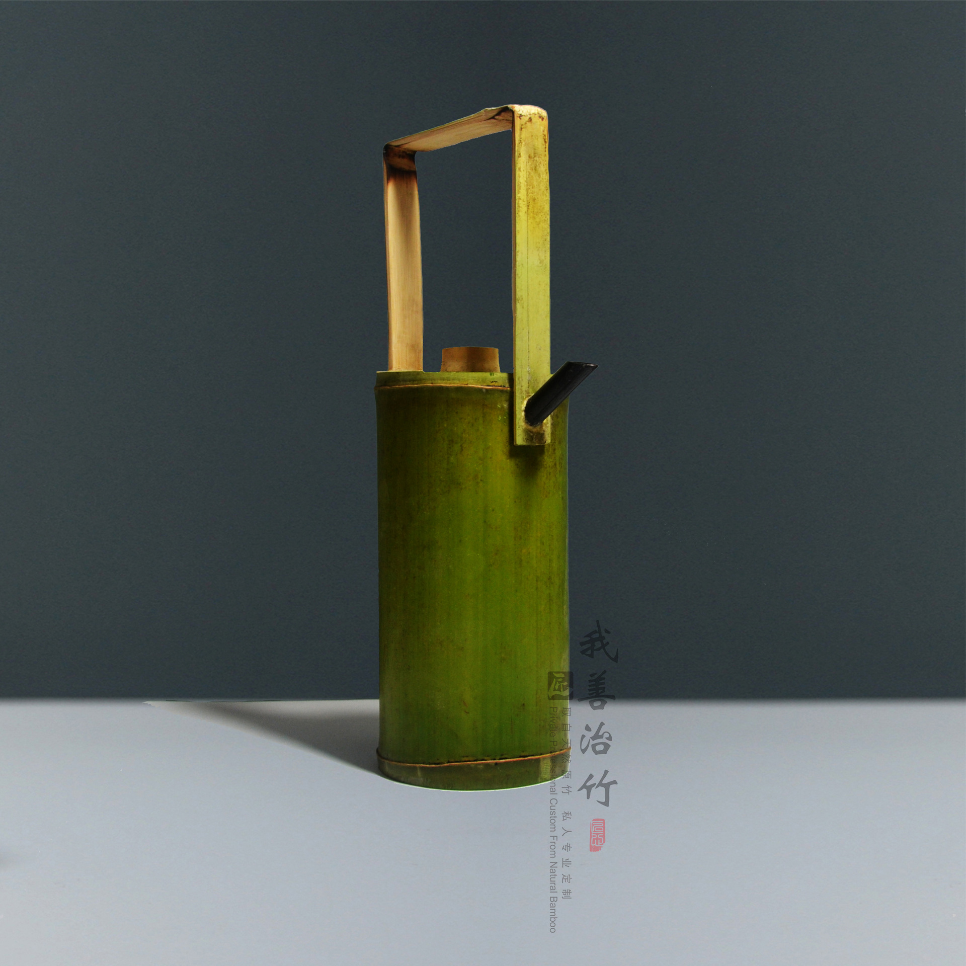 厂家批发天然竹酒筒竹子分酒器竹酒桶竹水壶竹制食物料理竹器酒店