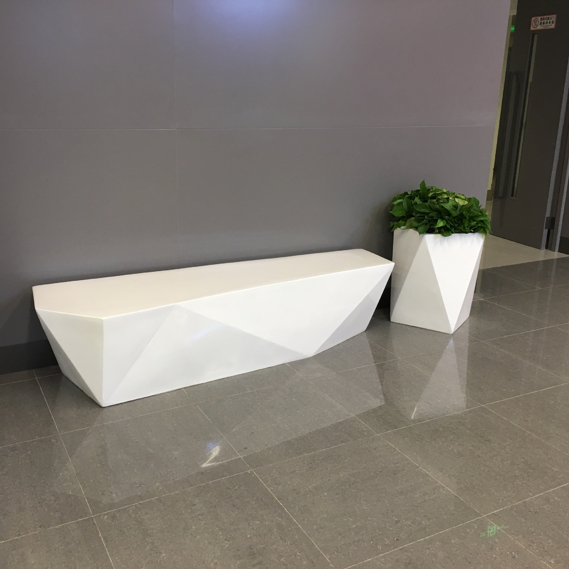 创意商场玻璃钢花盆组合休闲座椅公共休息区坐凳景观等候户外椅子