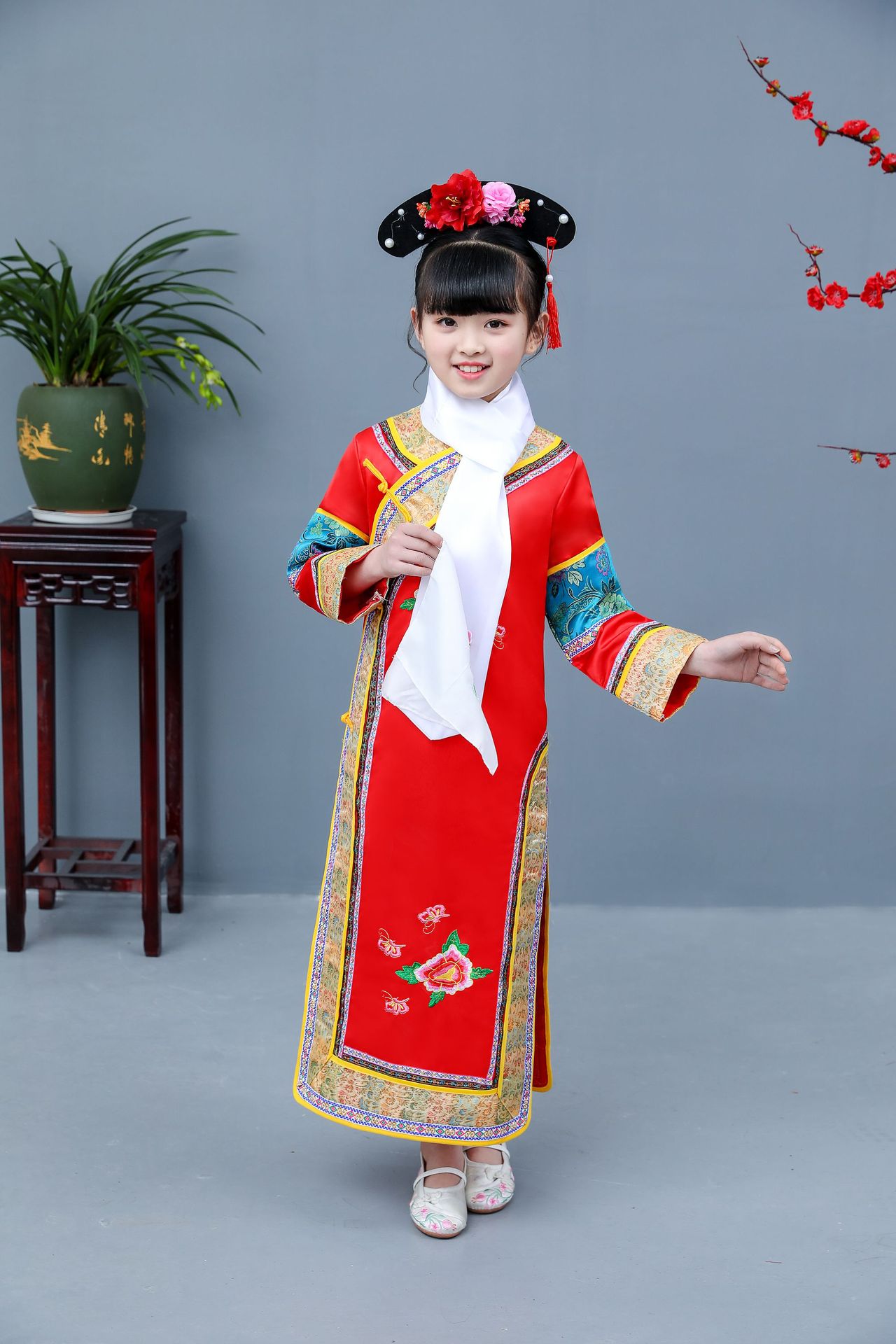 2019新款女童格格服 宫廷公主儿童清朝服装长袍衣服旗服满清服装