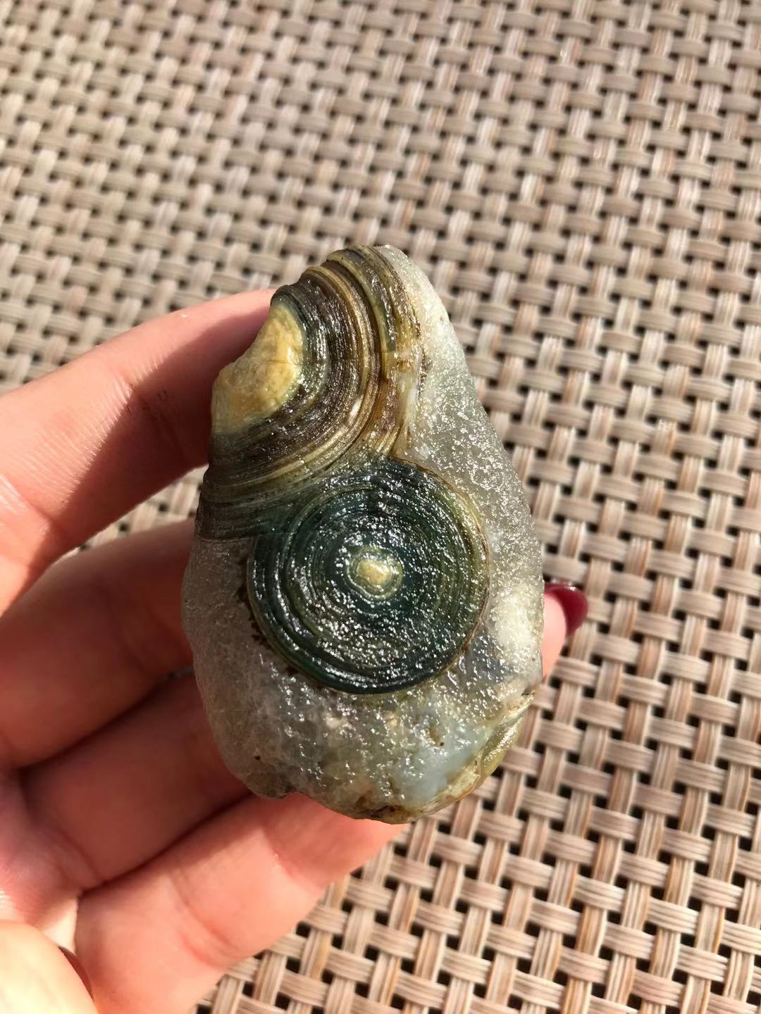 天然阿拉善戈壁原石玛瑙眼睛石