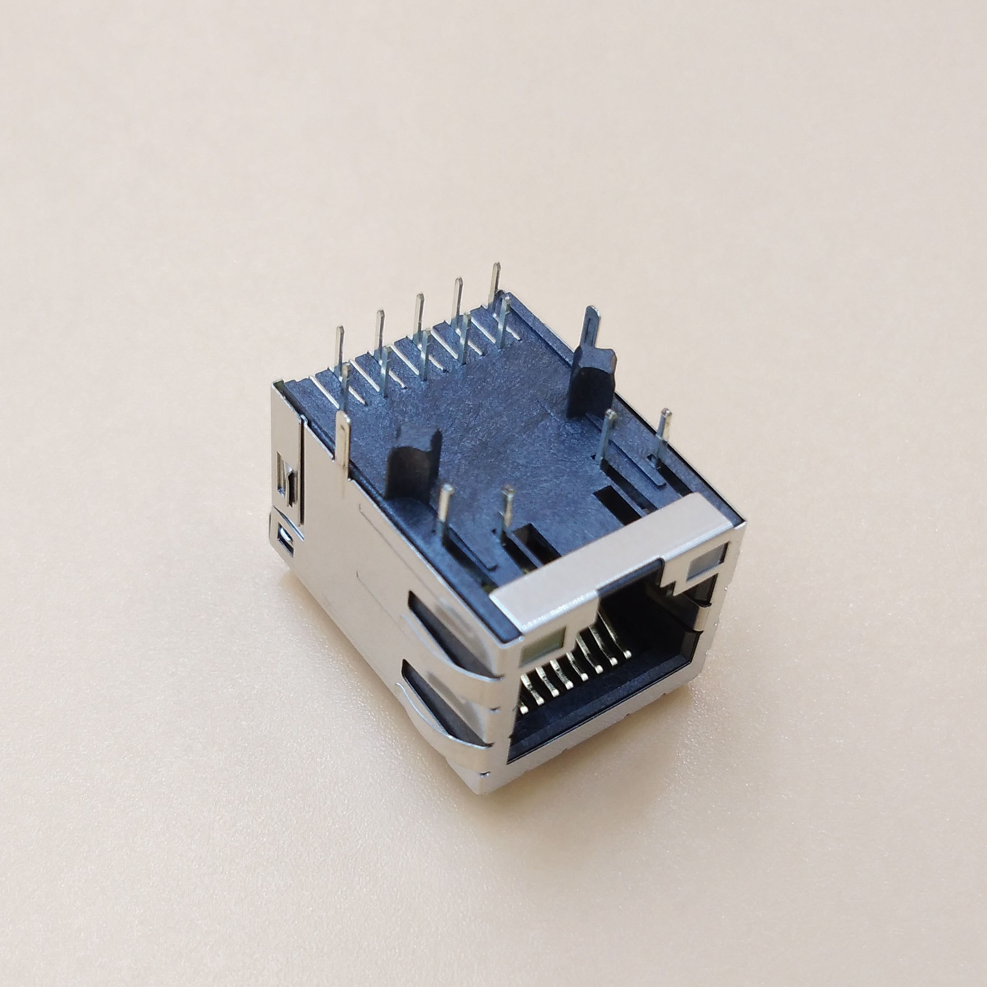 网络接口母座 单口rj45 带弹带灯 以太网接口jfm3801b-0lv3-4f
