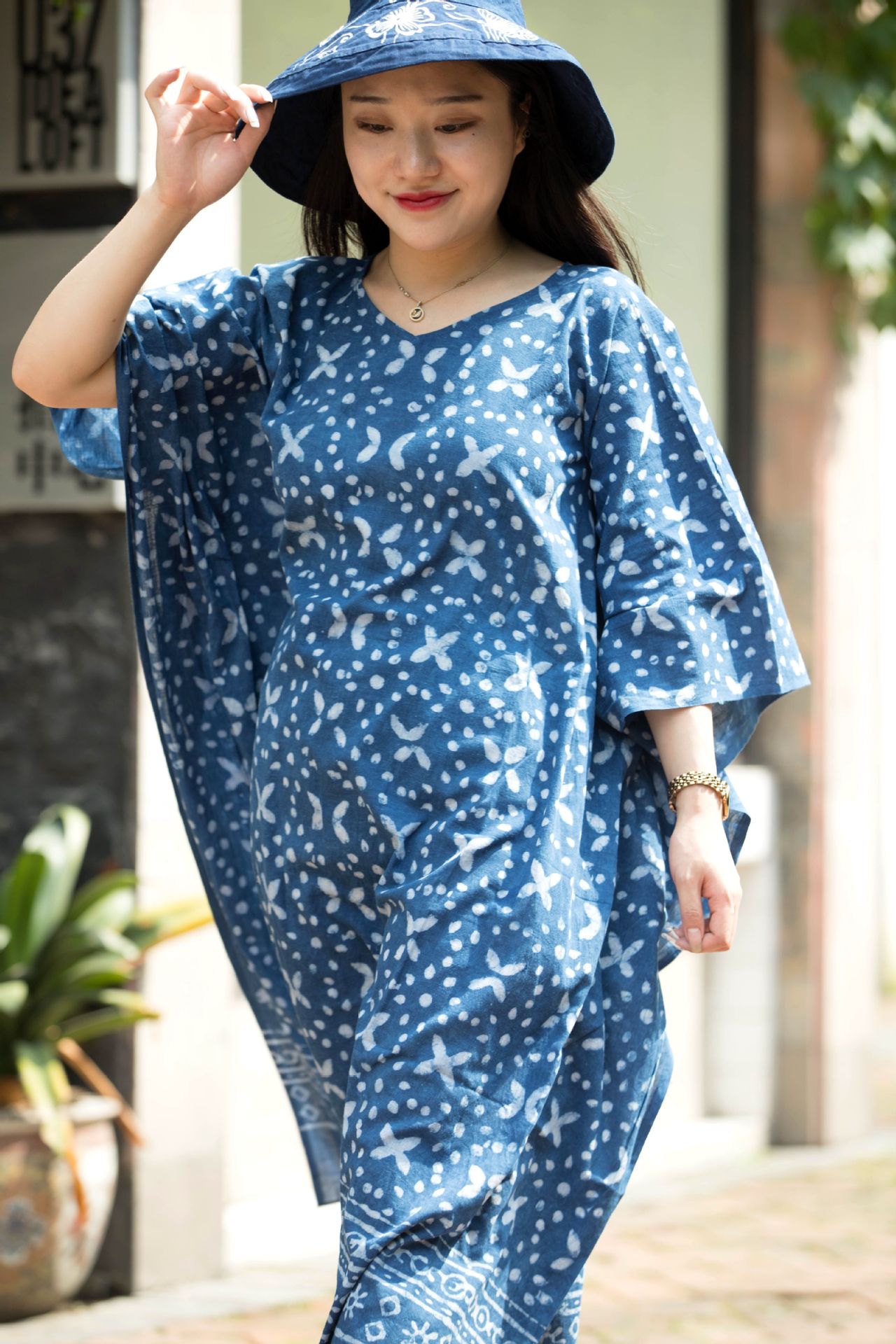 蜡染衣服棉质连衣裙手工植物染色扎染裙子衣服复古民族风袍子