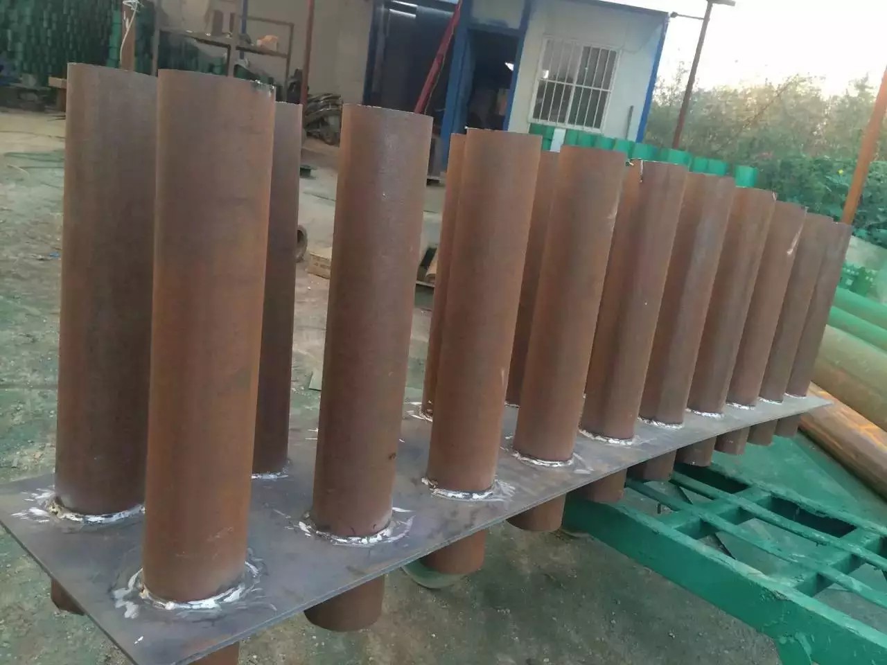 土建预埋钢筋笼保护管道的柔性防水套管 【大口径现货】