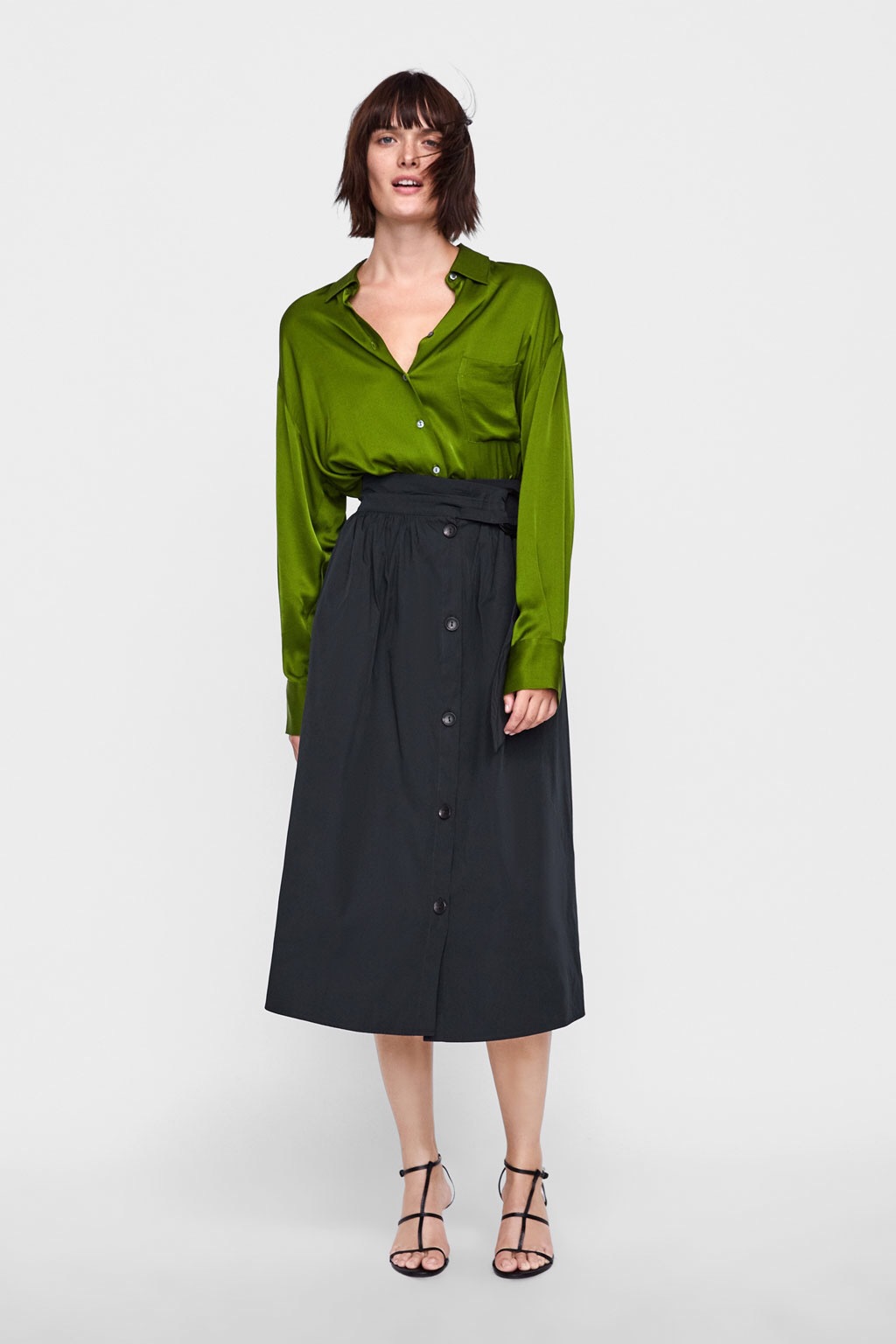 2019春速卖通女装纯色搭扣饰裙子a字半身裙