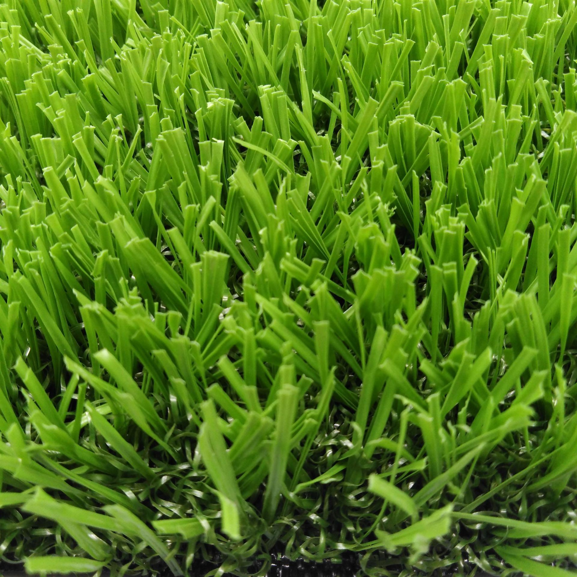 免填充人造草坪 直加曲高弹性人造草皮 免冲砂笼式足球草坪