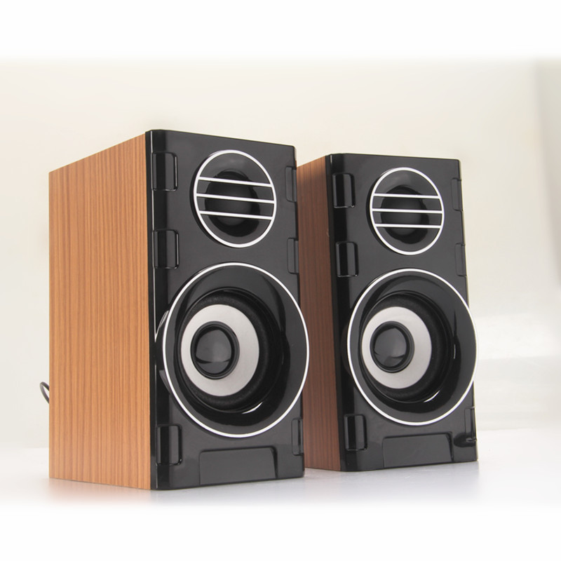 220v插电音箱 够大笔记本电脑台式2.0对箱吃鸡木质音响中性2031