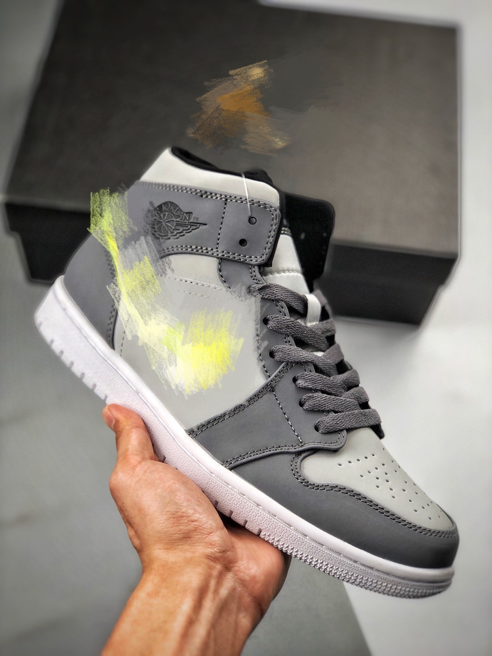 aj1mid 灰绿男女同款运动装