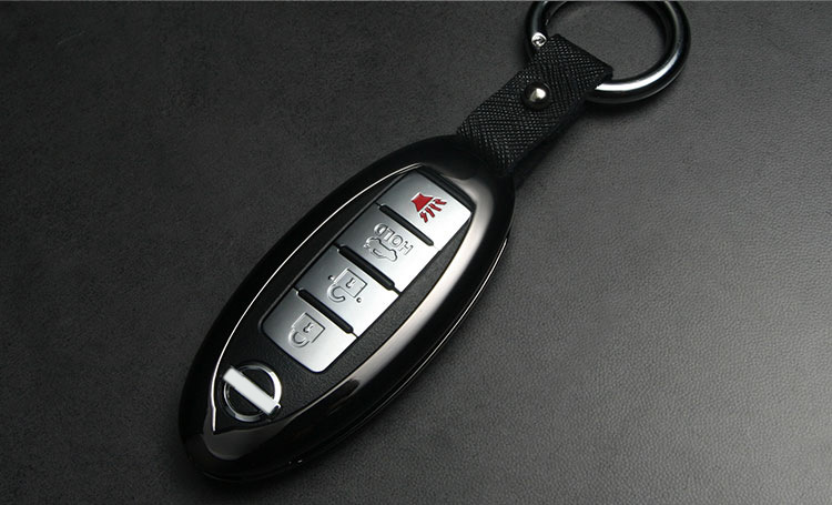 适用于尼桑日产天籁轩逸逍客奇骏骐达楼兰钥匙套金属包车钥匙壳扣