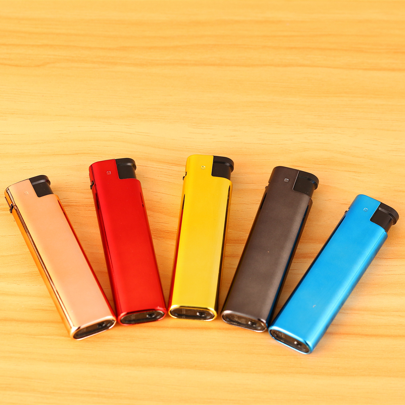 厂家直销豪丰2188金属套壳一次性防风打火机批发 高档创意打火机