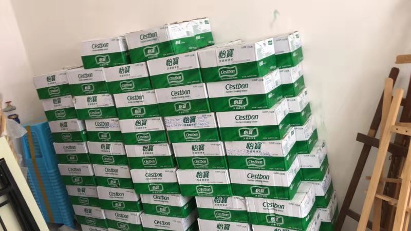 大量批发 怡宝饮用纯净水350毫升24瓶整箱装酒店用水